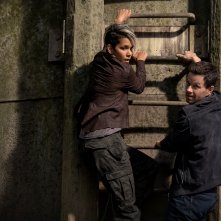 The Union: Halle Berry, Mark Wahlberg in una scena