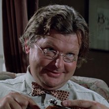 Un colpo all'italiana: Benny Hill in una scena del film
