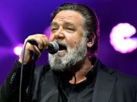 Russell Crowe: siamo andati al concerto del gladiatore (e sì, ci siamo divertiti)