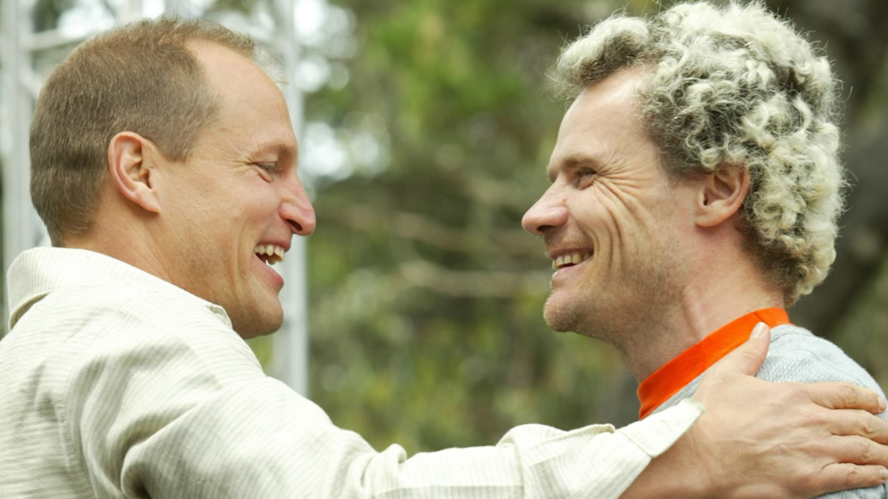 Woody Harrelson e Flea in una foto durante un evento