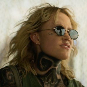 God Is a Bullet: Maika Monroe in una scena del film
