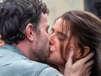 Hamnet: Paul Mescal e Jessie Buckley sono Shakespeare e sua moglie nelle prime foto dal set