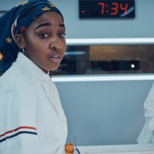 The Bear: Ayo Edebiri in un momento della puntata 3 della terza stagione