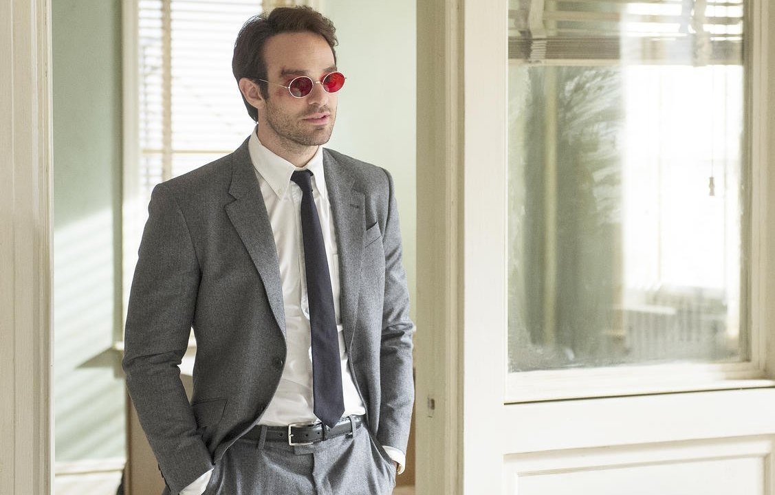 Charlie Cox nei panni di Daredevil