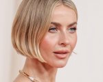 Julianne Hough 'Il mio vicino di casa ha abusato sessualmente di me all'età di 4 anni'