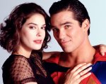 Teri Hatcher è ancora orgogliosa della foto osé di Lois & Clark: Le nuove avventure di Superman