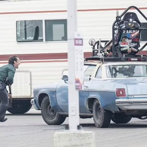 The Order: Jude Law sul set durante una scena action