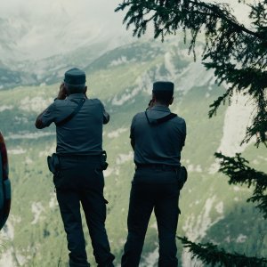 Pericolosamente vicini: una scena del film