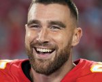 Travis Kelce avrà un cameo in Un Tipo Imprevedibile 2 e potrebbe essere la star di Loose Cannons