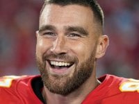 Travis Kelce avrà un cameo in Un Tipo Imprevedibile 2 e potrebbe essere la star di Loose Cannons