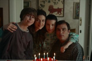 Familia - Trailer del film di Francesco Costabile