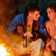 The Crow: Bill Skarsgard e FKA Twigs in una scena