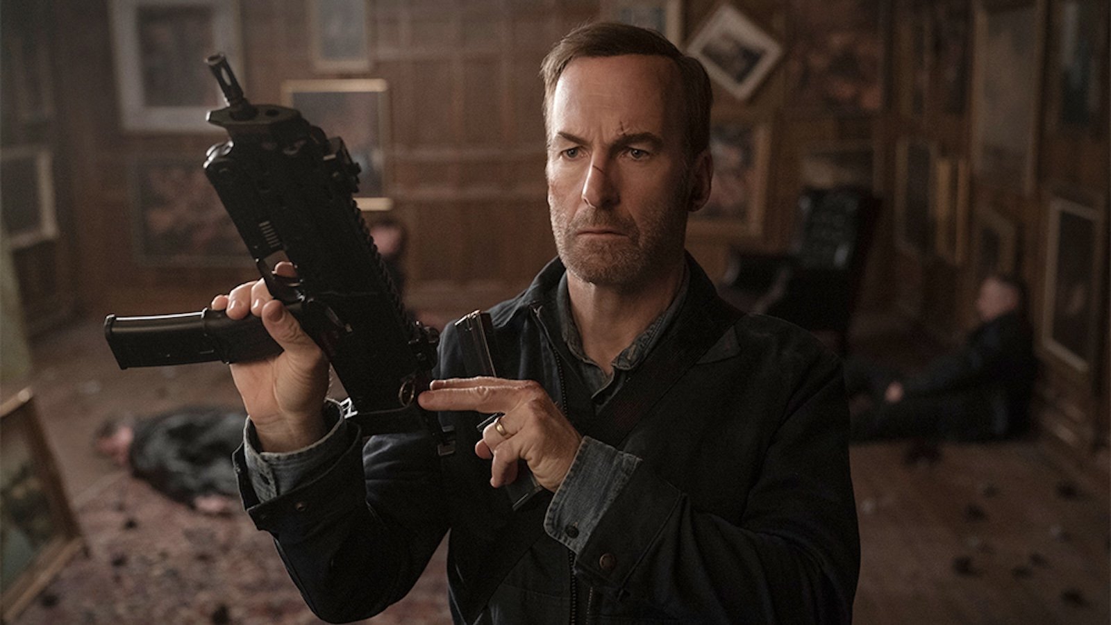 Bob Odenkirk in una scena di Io sono nessuno