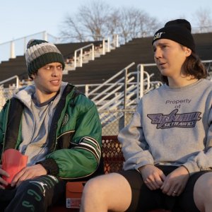 Dumb Money: una scena del film
