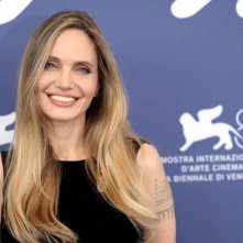 Maria: una sfolgorante Angelina Jolie alla Mostra di Venezia 2024