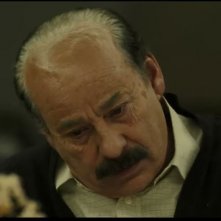 Marco: Eduard Fernández in un primo piano