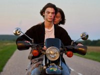 E i figli dopo di loro, la recensione: l'adolescenza selvaggia nella provincia francese