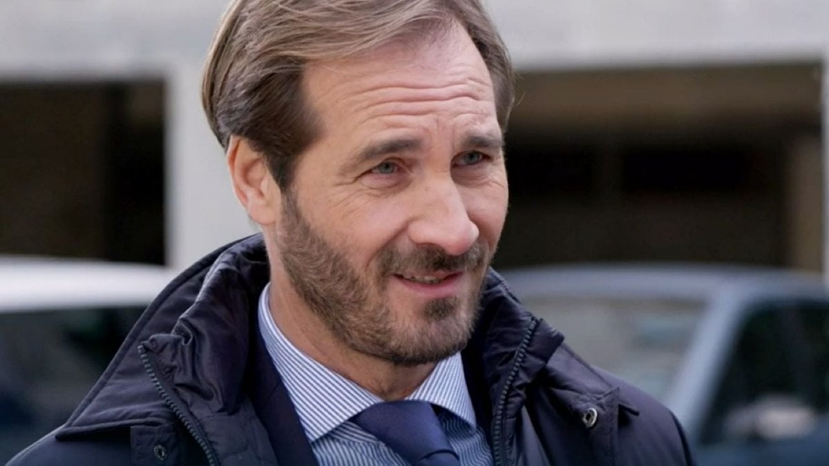 Un Posto al Sole, anticipazioni 24 giugno: Alberto Palladini prende una decisione molto importante Un Posto al Sole, anticipazioni 24 giugno: Alberto Palladini prende una decisione molto importante
