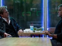 Wolfs - Lupi Solitari, la recensione: grazie a dio per averci regalato George Clooney e Brad Pitt