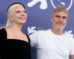 Joker: Folie à Deux, Joaquin Phoenix abbandona la sala durante la standing ovation a Venezia 2024