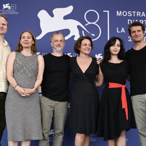 Russias at War: il cast durante il photocall a Venezia 81