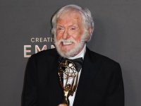 Dick Van Dyke vince un Emmy a 98 anni e rivela: 'Ecco come voglio essere ricordato'