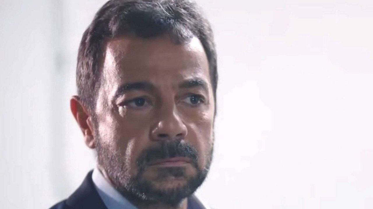 Kerem Alışık nei panni di Ayhan