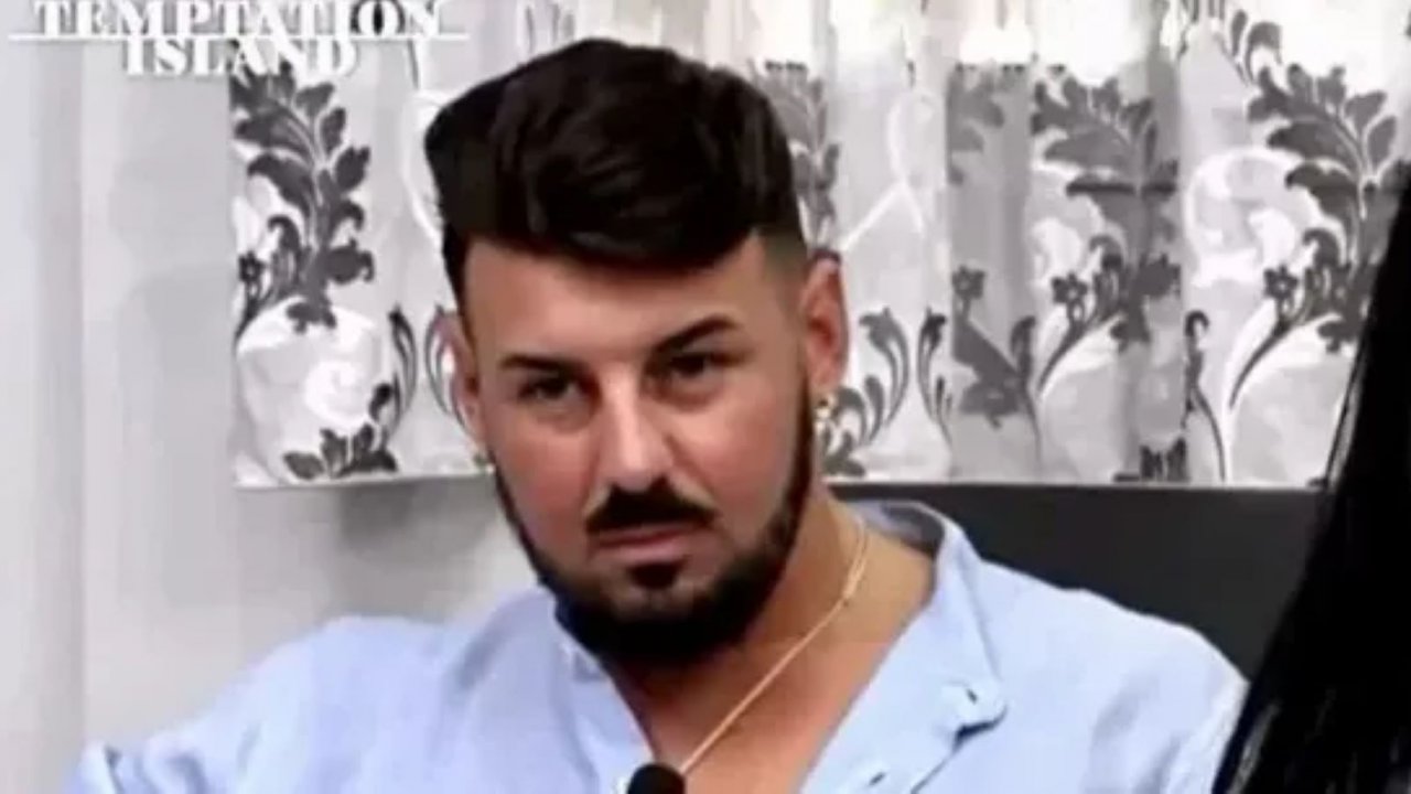Lino Giuliano nella clip do presentazione a Temptation Island