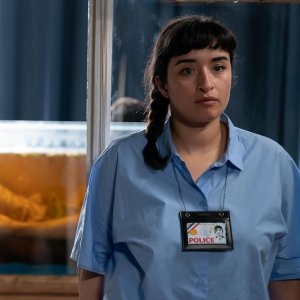 Sirene: Shirine Boutella in un scena del film