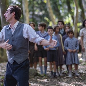 Il maestro che promise il mare: una sequenza del film