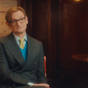 In Vogue: The 90s - Hamish Bowles in una foto