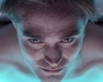 Mickey 17: Robert Pattinson continua a morire nel teaser del trailer del thriller di Bong Joon-ho