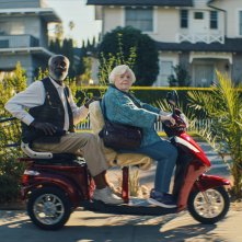 Thelma: Richard Roundtree, June Squibb a bordo dello scooter insieme