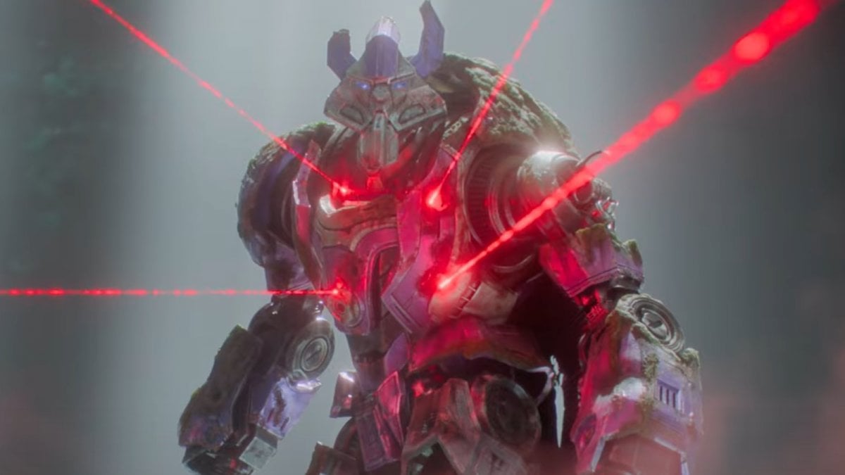 Transformers One: nel final trailer Optimus Prime e Megatron abbracciano il loro destino