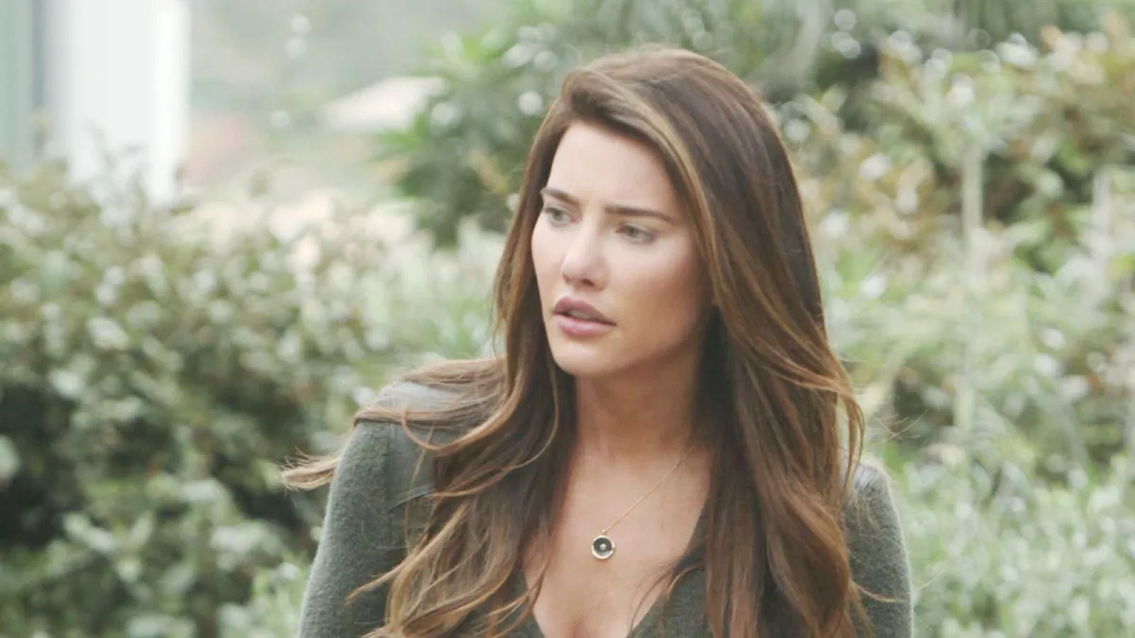 Jacqueline MacInnes Wood nei panni di Steffy