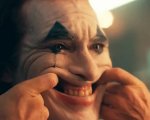 Joker: Folie à Deux, Joaquin Phoenix non riusciva a smettere di tossire sul set a causa della risata di Joker