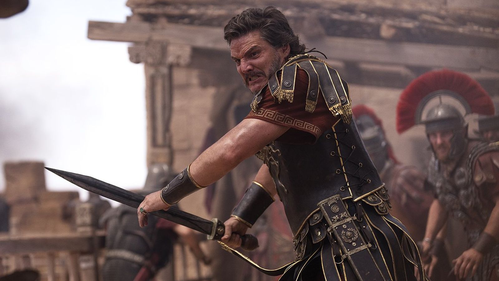 La grinta di Pedro Pascal nell'arena dei gladiatori