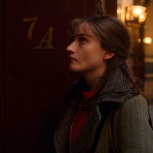 Apartment 7A: Julia Garner in una foto