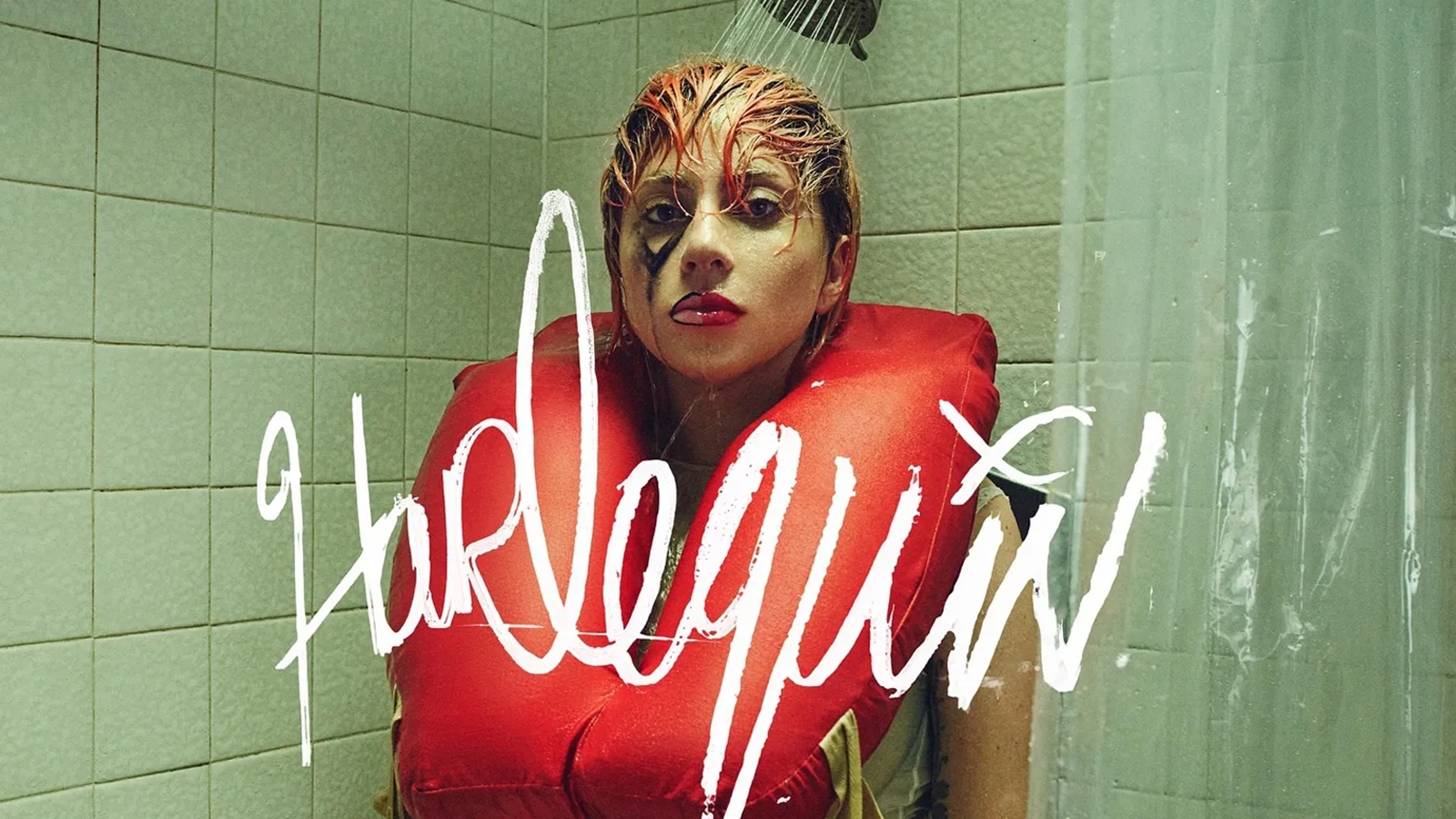 Lady Gaga nel post di annuncio di Harlequin