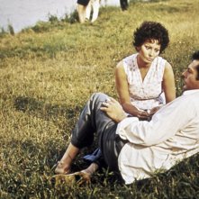 Sophia Loren e Marcello Mastroianni in una foto del film I girasoli