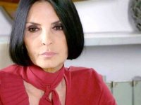 Un Posto al Sole, anticipazioni 4 luglio: Marina cerca di rompere l'accordo tra Chiara e Gennaro