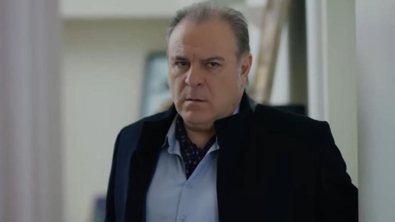 Galip in una scena di Endless love