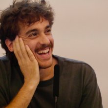 Federico Cesari ride durante l'incontro col pubblico al Lucca Film Festival 2024