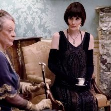 Downton Abbey. Maggie Smith e Michelle Dockery in un momento emozionante del film.