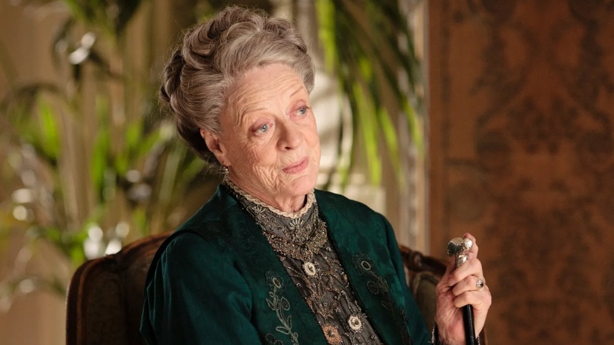 Maggie Smith, il creatore di Downton Abbey: "Lavorare con lei è stato il più grande privilegio della mia vita"