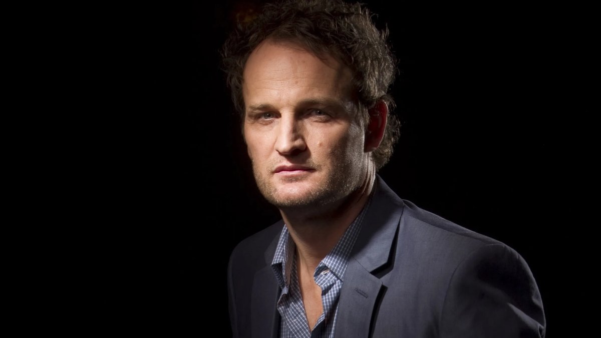 Jason Clarke