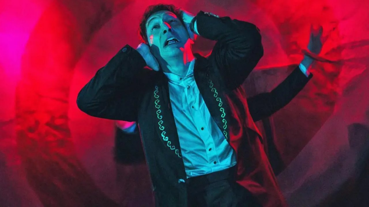 Adam Driver in una scena drammatica di Megalopolis