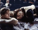 Titanic, Kate Winslet svela nuovi dettagli sulla morte di Jack: 'In realtà DiCaprio era inginocchiato'