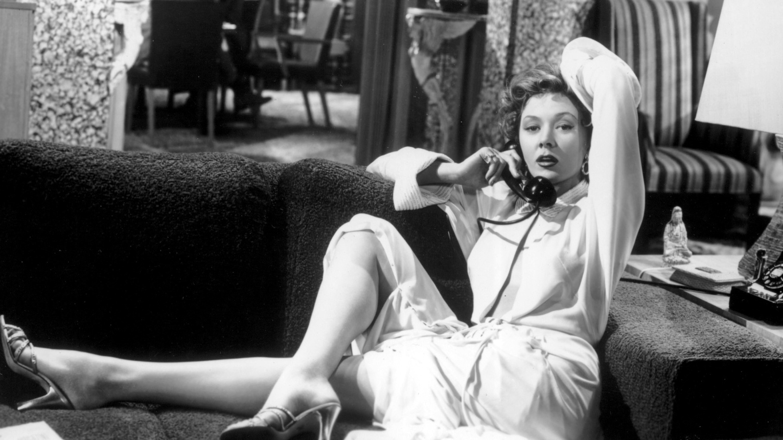 Gloria Grahame in una scena de Il grande caldo