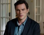 Nicholas Hoult ha un dilemma morale nel trailer di Giurato numero 2, nuovo film di Clint Eastwood